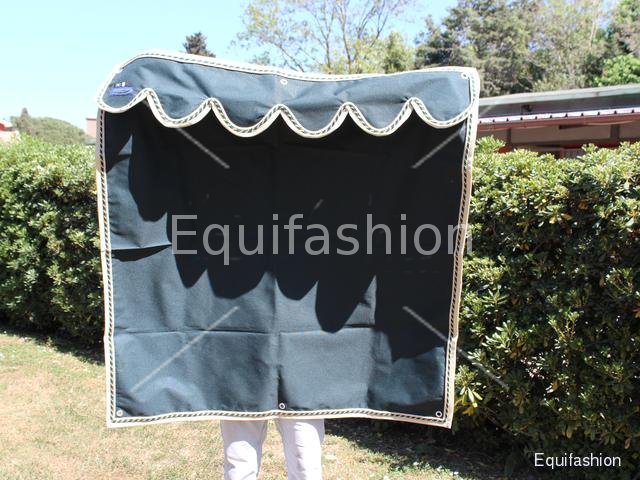 Tenda box cavallo nera bordo decorato - Clicca l'immagine per chiudere
