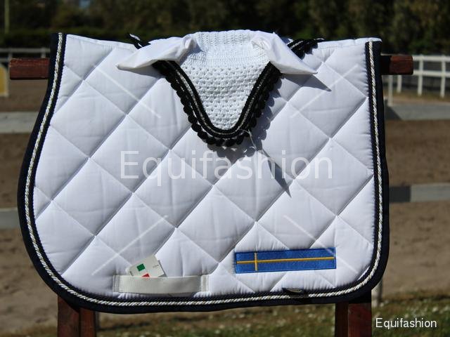 Sottosella bianco con treccia bianco argento - Clicca l'immagine per chiudere