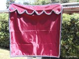 Tent horse box burgundy